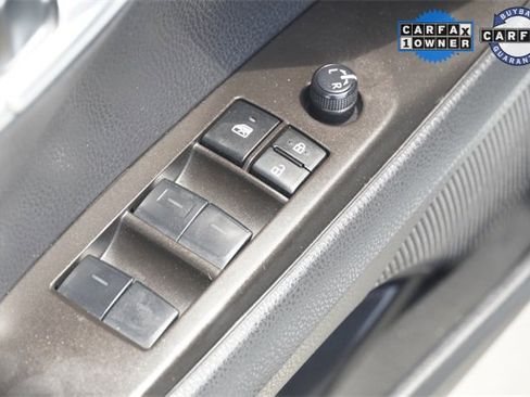 Used 2024 Toyota Camry SE image 19