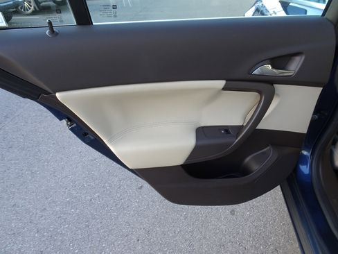 Used 2011 Buick Regal CXL w/ RL4 Preferred Equipment Group image 16