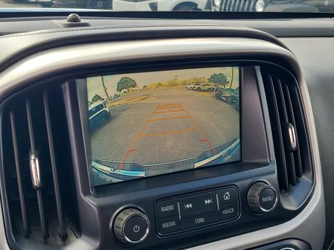 Used 2017 GMC Canyon SLT w/ Driver Alert Package image 21