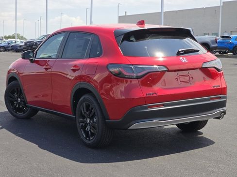 Used 2026 Honda HR-V Sport image 9