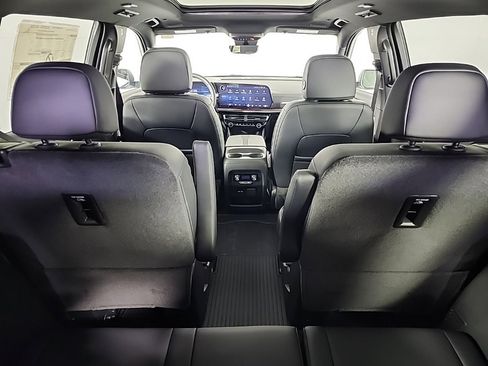 New 2026 Chevrolet Traverse Z71 w/ Driver Confidence Package image 24