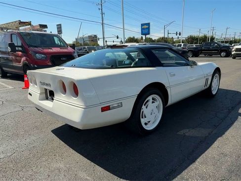 Used 1988 Chevrolet Corvette 35TH ANNIVERSARY EDITION image 8