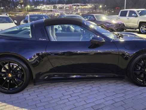 Used 2021 Porsche 911 Targa 4 image 4