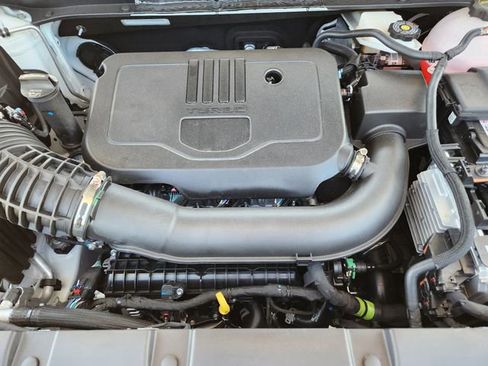 New 2025 Chevrolet Blazer LT w/ Convenience Package FWD image 23