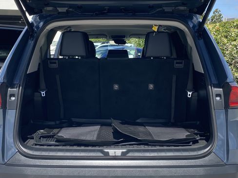 Certified 2024 Toyota Grand Highlander FWD image 22