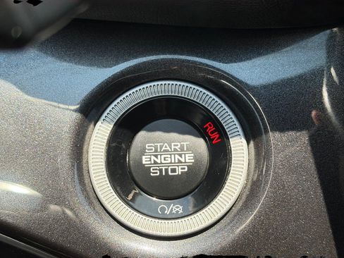 Used 2022 Jeep Grand Cherokee Altitude AWD/4WD image 22