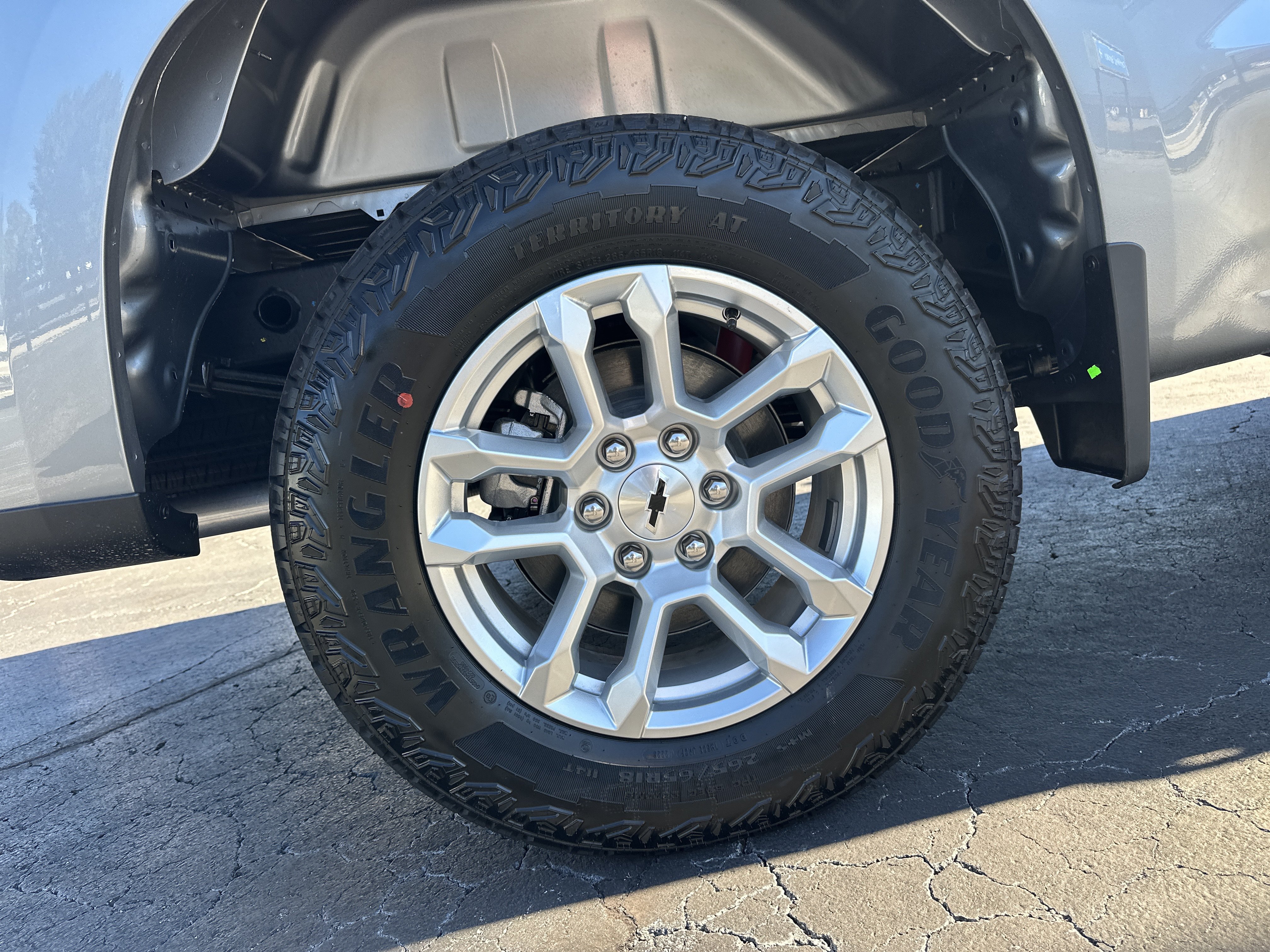 New 2026 Chevrolet Silverado 1500 RST w/ Z71 Off-Road Package AWD/4WD image 19