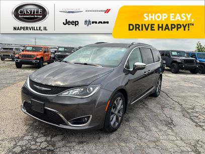 Used 2017 Chrysler Pacifica Limited