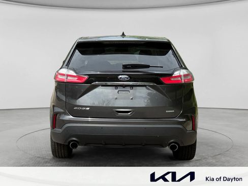 Used 2020 Ford Edge SE FWD image 6