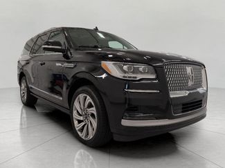 Used 2023 Lincoln Navigator Reserve AWD/4WD video 1