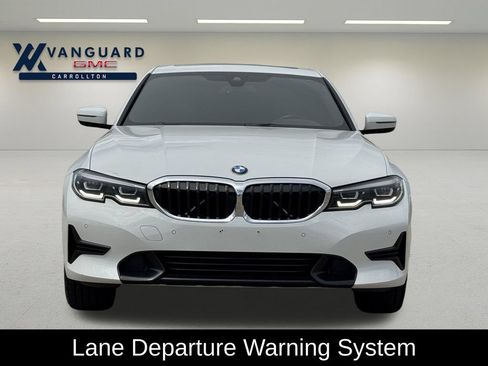 Used 2022 BMW 330i xDrive Sedan w/ Driving Assistance Package AWD/4WD image 9