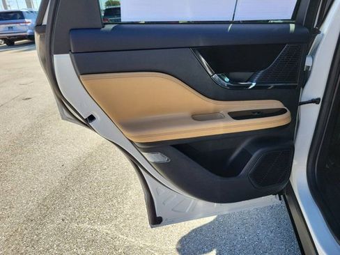 Certified 2022 Lincoln Corsair Reserve w/ Equipment Group 201A image 14