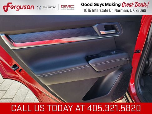 New 2027 GMC Terrain Elevation w/ Black Edition FWD image 38