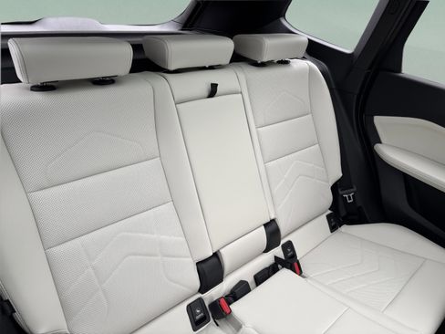 Used 2026 BMW X1 xDrive28i w/ Convenience Package image 26