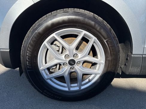 Used 2023 Ford Edge SEL image 30