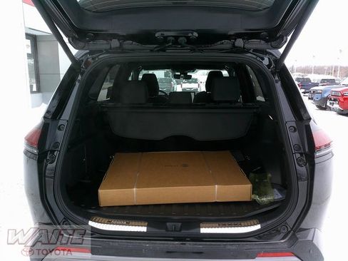 New 2026 Toyota RAV4 XSE image 21