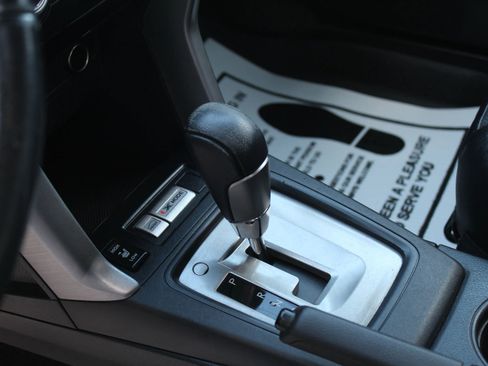 Used 2016 Subaru Forester 2.5i Limited image 23