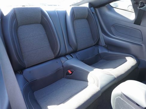 Certified 2025 Ford Mustang Coupe image 19