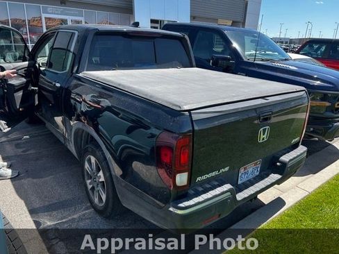 Used 2017 Honda Ridgeline RTL-E image 3