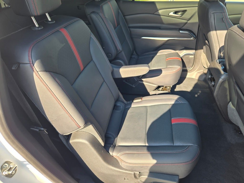 Certified 2024 Chevrolet Traverse RS AWD/4WD image 10