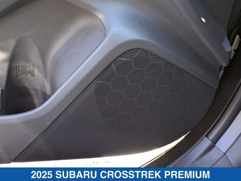 Certified 2025 Subaru Crosstrek 2.0i Premium image 22