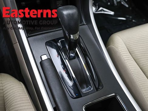 Used 2015 Honda Accord LX image 13