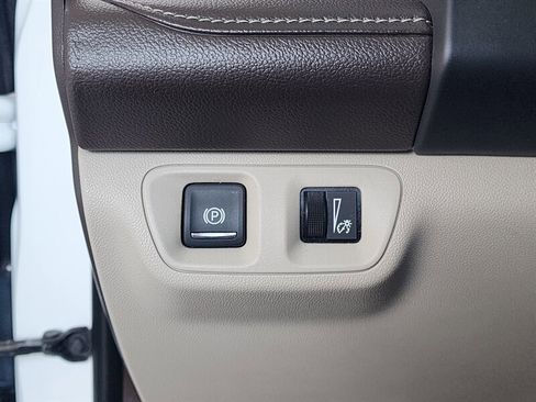 Used 2017 GMC Acadia Denali w/ Technology Package image 31