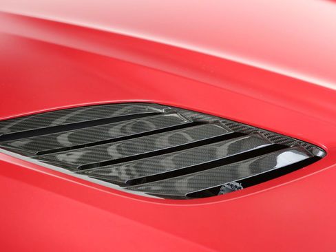 Used 2023 Aston Martin DBS Coupe RWD image 18