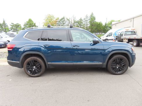Used 2019 Volkswagen Atlas SEL Premium AWD/4WD image 4