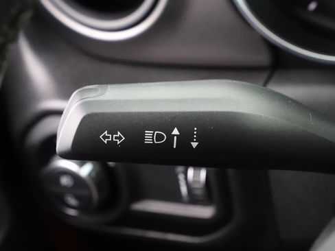 Used 2023 Jeep Gladiator Willys image 34