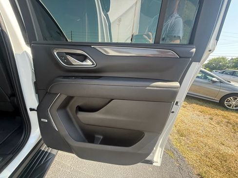 Used 2024 GMC Yukon XL AT4 w/ Max Trailering Package AWD/4WD image 21