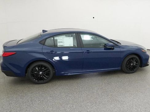 New 2026 Toyota Camry SE image 24