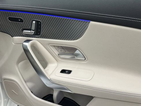 Certified 2025 Mercedes-Benz CLA 250 4MATIC image 16