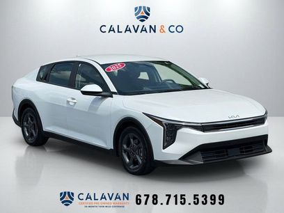 Certified 2025 Kia K4