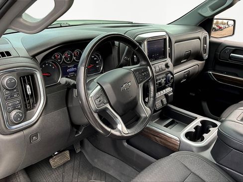 Used 2021 Chevrolet Silverado 1500 RST w/ Convenience Package II image 18