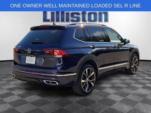 Used 2024 Volkswagen Tiguan SEL R-Line AWD/4WD image 4