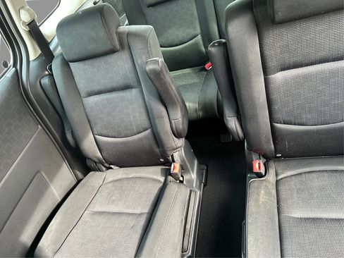 Used 2008 MAZDA MAZDA5 Sport FWD image 27