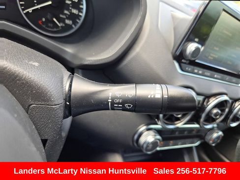 Used 2025 Nissan Sentra S FWD image 22