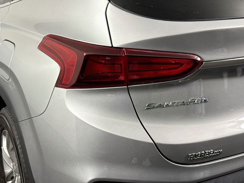 Used 2020 Hyundai Santa Fe SE FWD image 35