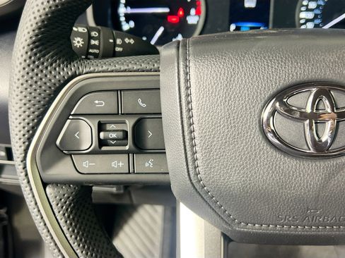 New 2026 Toyota Tundra SR5 image 18