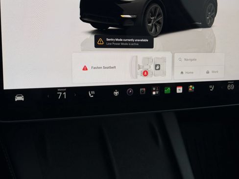 Used 2025 Tesla Model Y Long Range RWD image 20