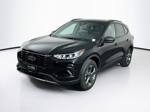 Used 2025 Ford Escape ST-Line AWD/4WD image 3