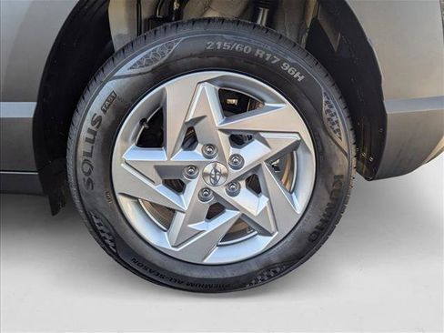 New 2026 Hyundai Kona SE image 9