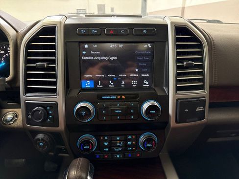 Used 2019 Ford F150 King Ranch w/ Equipment Group 601A Luxury image 25