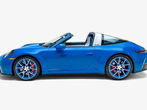 Used 2026 Porsche 911 Targa 4 GTS AWD/4WD image 6