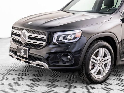 Used 2023 Mercedes-Benz GLB 250 4MATIC image 34