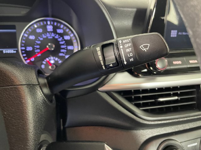 Certified 2023 Kia Forte LXS w/ LXS Technology Package FWD image 14