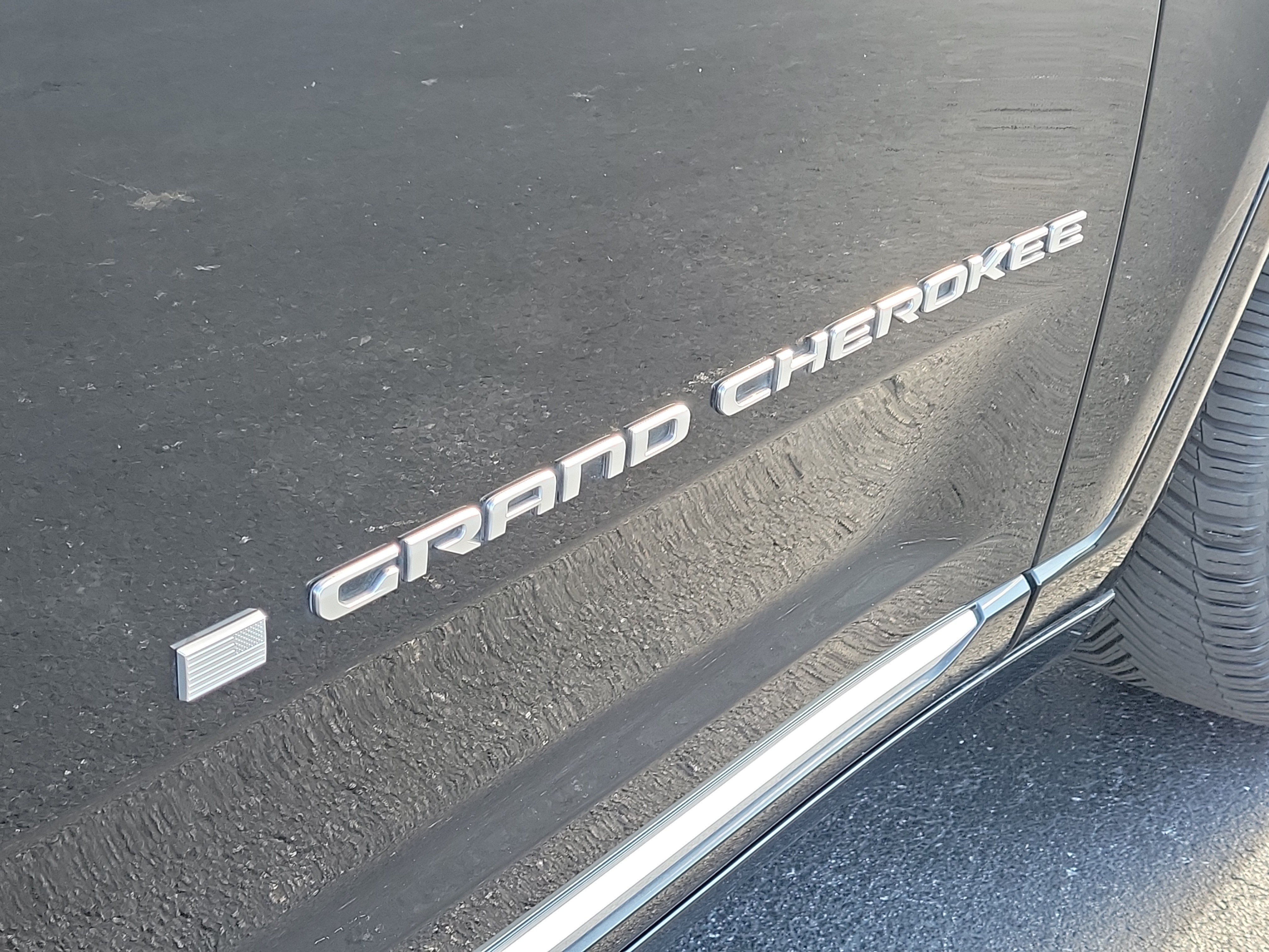 Used 2021 Jeep Grand Cherokee L Summit AWD/4WD image 7