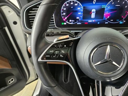 Used 2024 Mercedes-Benz GLE 350 4MATIC image 24