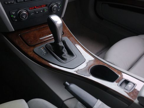 Used 2007 BMW 328i Convertible image 20